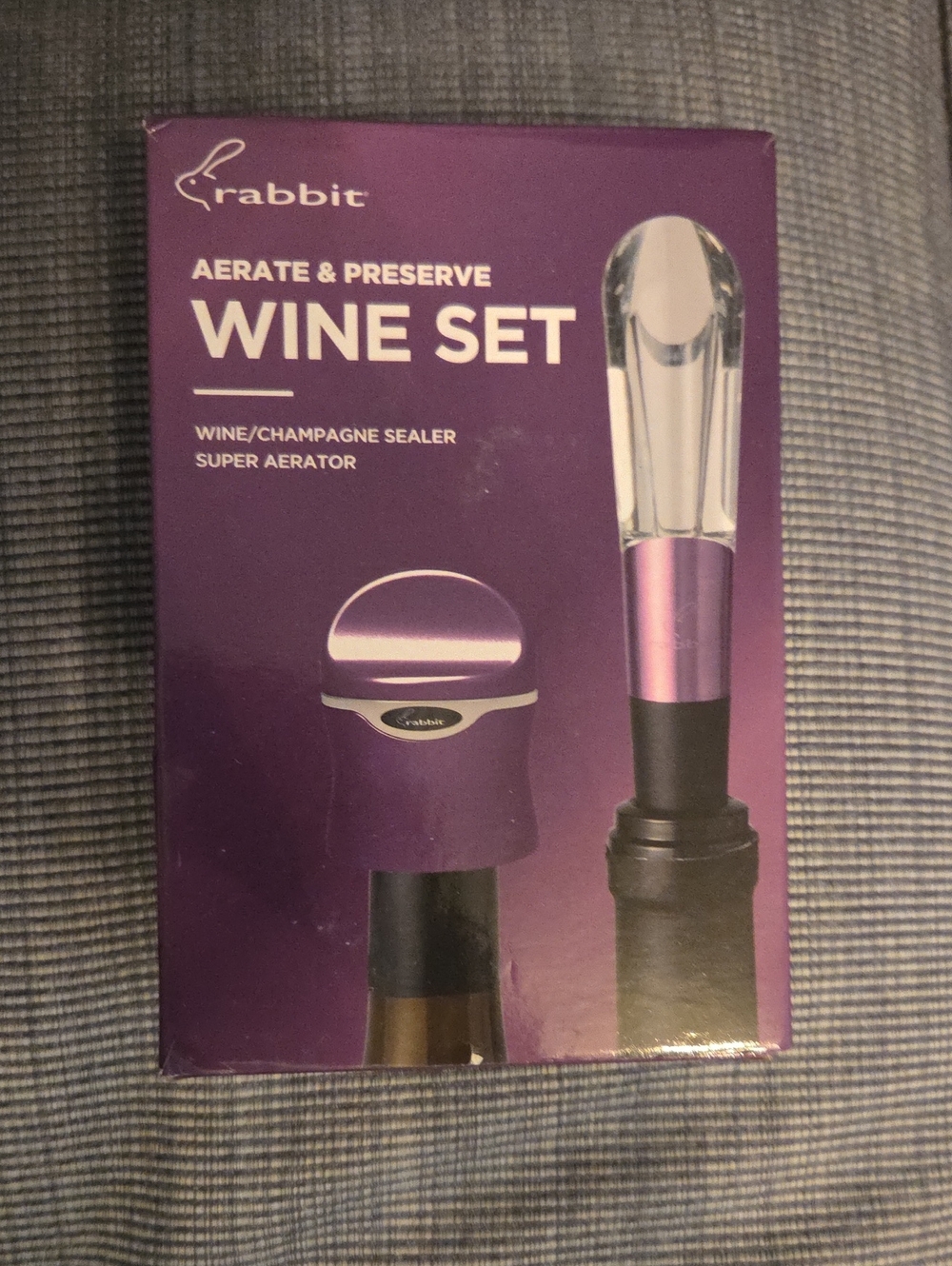 Rabbit Aerate & Preseeve Wine Set Wine/champagne Sealer & Aerator New In Box